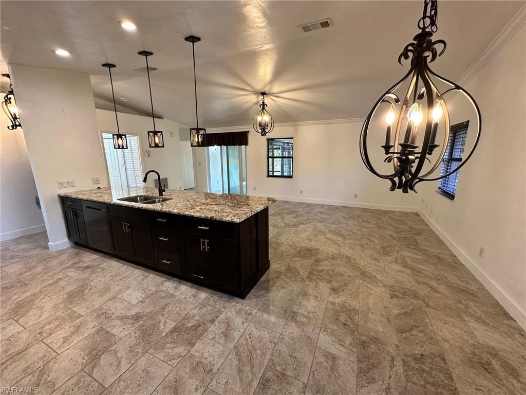 4266 Island CIR B, FORT MYERS, FL 33919 — photo 5