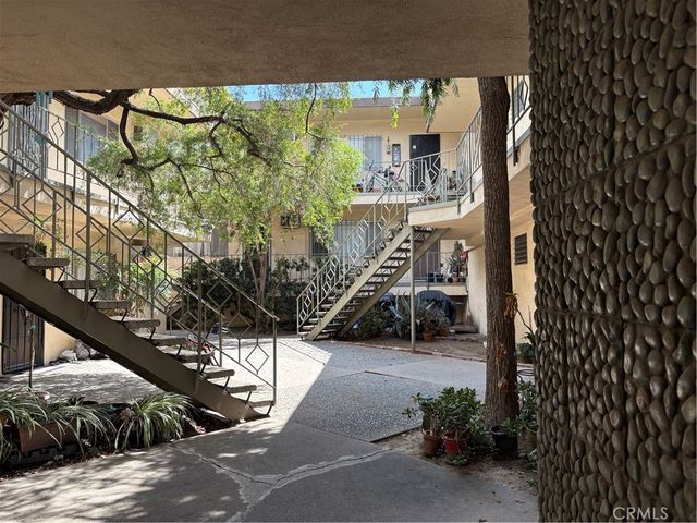 1222 E Orange Grove, Pasadena, CA 91104