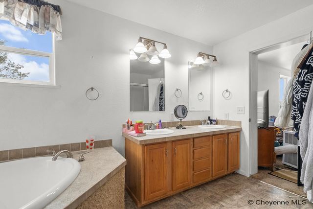 1119 SONATA LN, Cheyenne, WY 82009