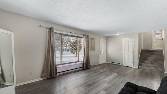 831 Cummings Lane, Saint Cloud, MN 56301