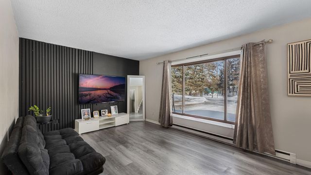 831 Cummings Lane, Saint Cloud, MN 56301