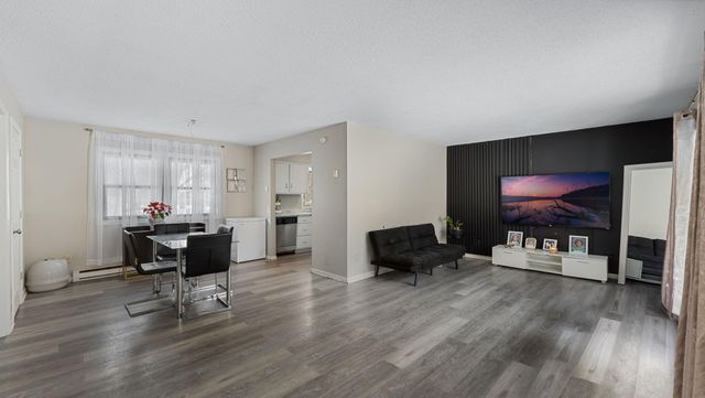 831 Cummings Lane, Saint Cloud, MN 56301