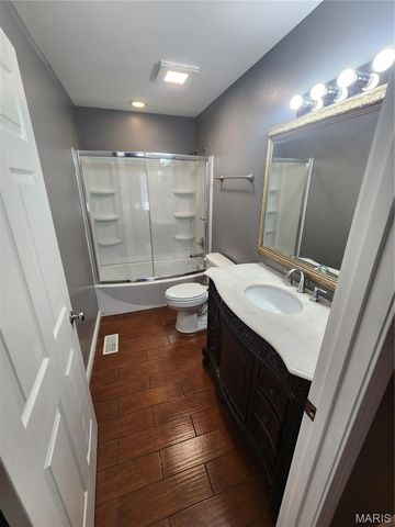 96 Fox Drive, Farmington, MO 63640