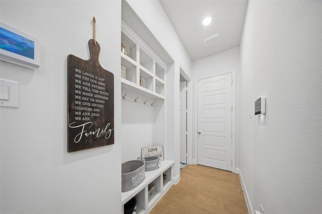 1903 Green Jasper Place, Arlington, TX 76005