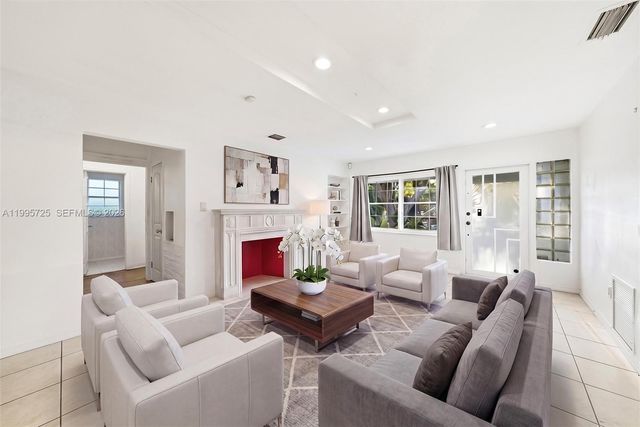 3755 Royal Palm Avenue, Miami Beach, FL 33140