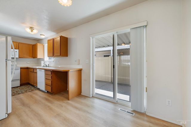 2110 Glenn Way, Caldwell, ID 83605