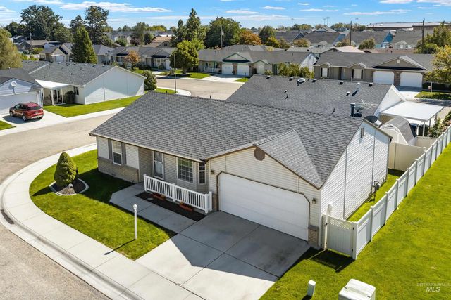 2110 Glenn Way, Caldwell, ID 83605