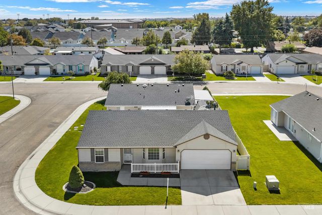 2110 Glenn Way, Caldwell, ID 83605