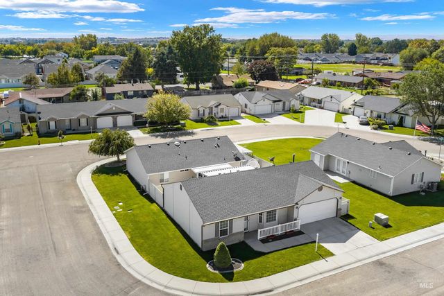 2110 Glenn Way, Caldwell, ID 83605