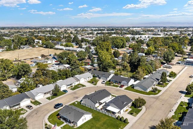 2110 Glenn Way, Caldwell, ID 83605