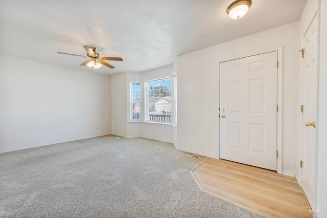 2110 Glenn Way, Caldwell, ID 83605
