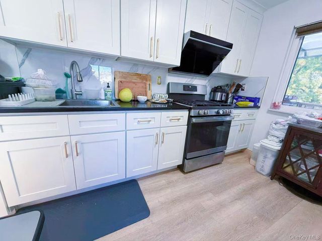 157-14 20TH Road, Whitestone, NY 11357