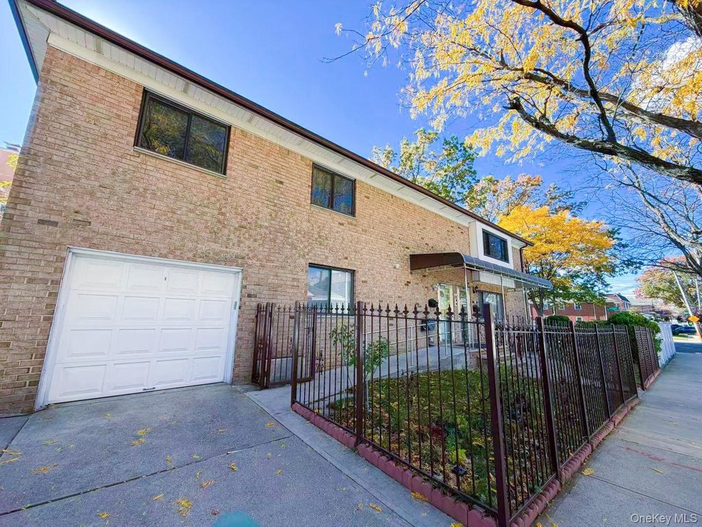 157-14 20TH Road, Whitestone, NY 11357