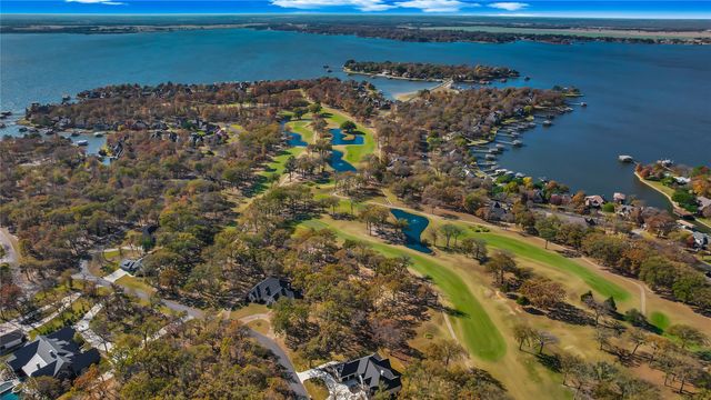 242 Saint Andrews Drive, Mabank, TX 75156
