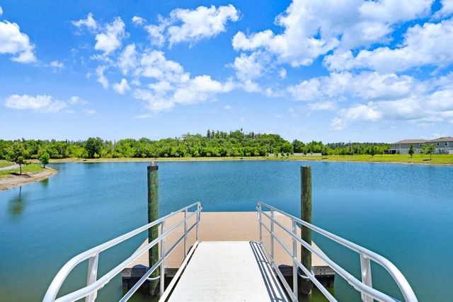 14828 PADDOCK POND AVENUE, Lithia, FL 33547