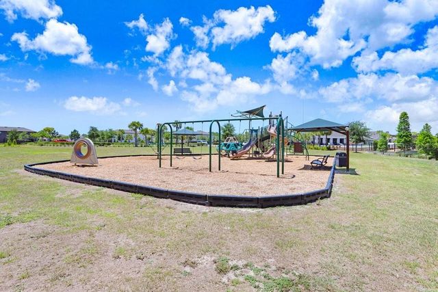 14828 PADDOCK POND AVENUE, Lithia, FL 33547