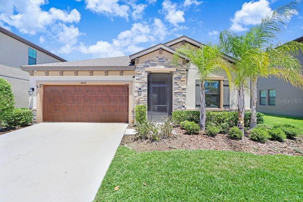 14828 PADDOCK POND AVENUE, Lithia, FL 33547