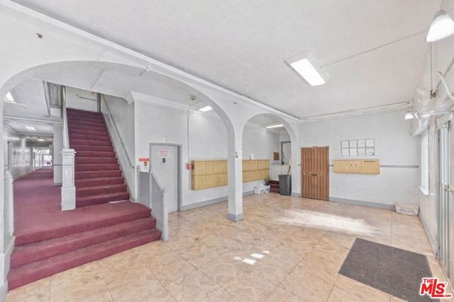 400 S Kenmore Avenue 200, Los Angeles, CA 90020