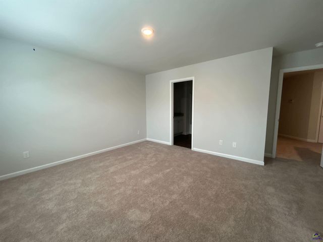 120 Red Oak Trail, Milledgeville, GA 31061