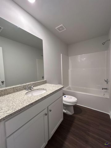 120 Red Oak Trail, Milledgeville, GA 31061