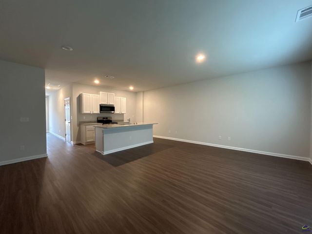 120 Red Oak Trail, Milledgeville, GA 31061