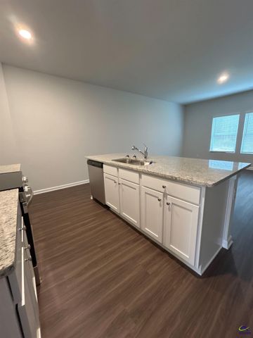 120 Red Oak Trail, Milledgeville, GA 31061