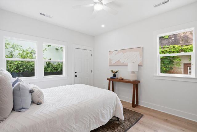700 Meeting Street, Charleston, SC 29403