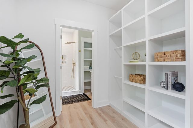700 Meeting Street, Charleston, SC 29403