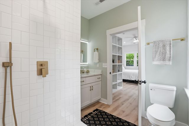 700 Meeting Street, Charleston, SC 29403