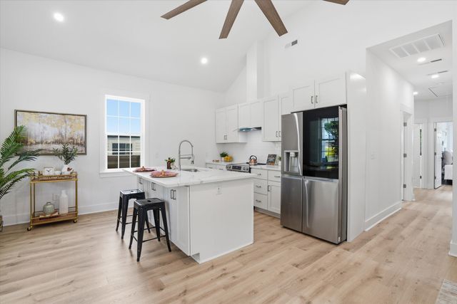 700 Meeting Street, Charleston, SC 29403