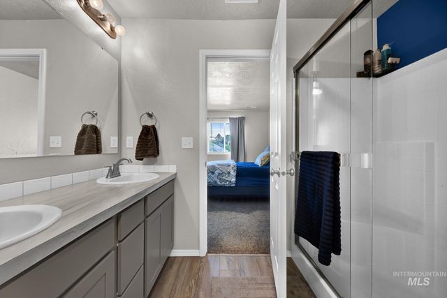 1629 N Bisque Ave, Kuna, ID 83634