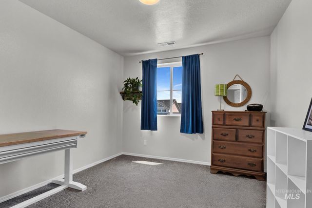 1629 N Bisque Ave, Kuna, ID 83634