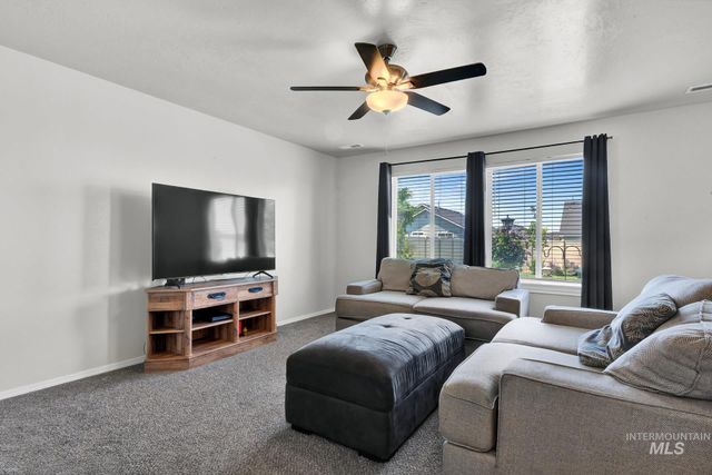 1629 N Bisque Ave, Kuna, ID 83634