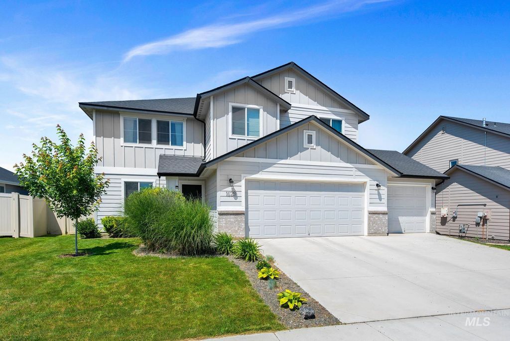 1629 N Bisque Ave, Kuna, ID 83634
