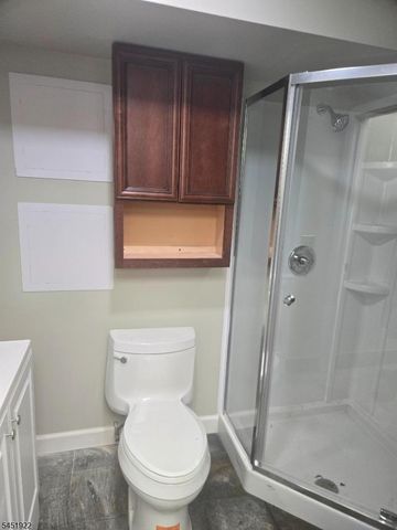 14 Larch St, Carteret Boro, NJ 07008