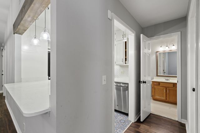 817 Beazer Ln, Antioch, TN 37013