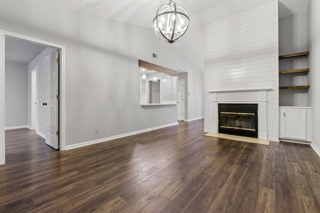 817 Beazer Ln, Antioch, TN 37013