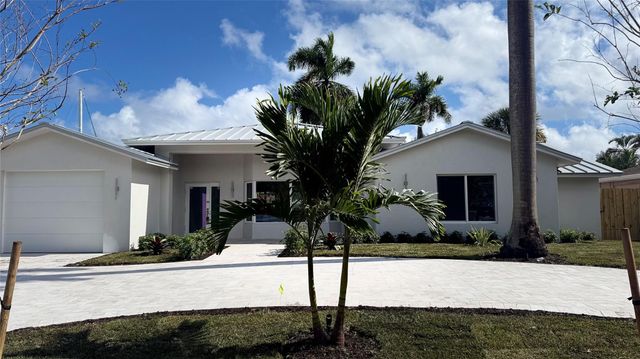 1240 NE 27th Way, Pompano Beach, FL 33062