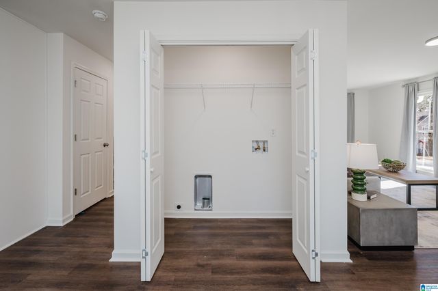 699 OLDE TOWNE CIRCLE, Alabaster, AL 35007