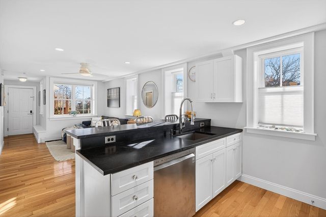 23 Bradford Street Unit 1, Provincetown, MA 02657