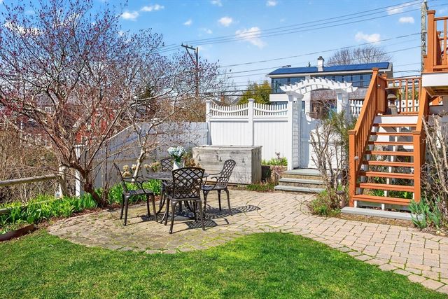 23 Bradford Street Unit 1, Provincetown, MA 02657
