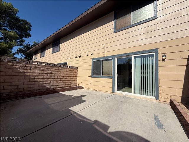 6207 Meadow Brook Lane, Las Vegas, NV 89103