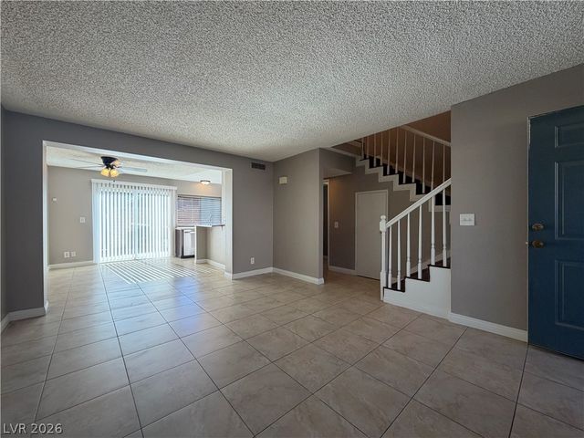 6207 Meadow Brook Lane, Las Vegas, NV 89103