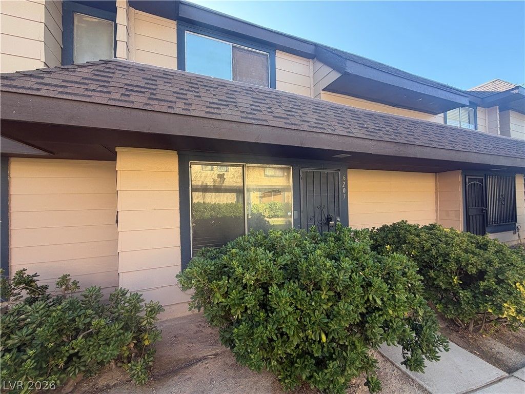 6207 Meadow Brook Lane, Las Vegas, NV 89103