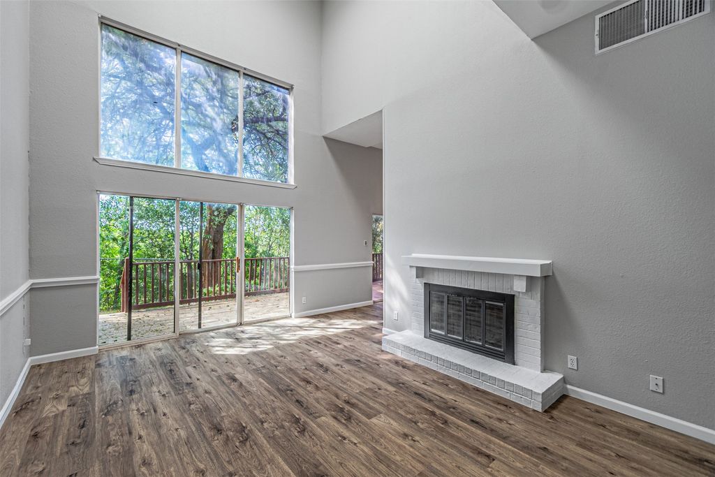 808 Heights Drive, Fort Worth, TX 76112 — photo 2
