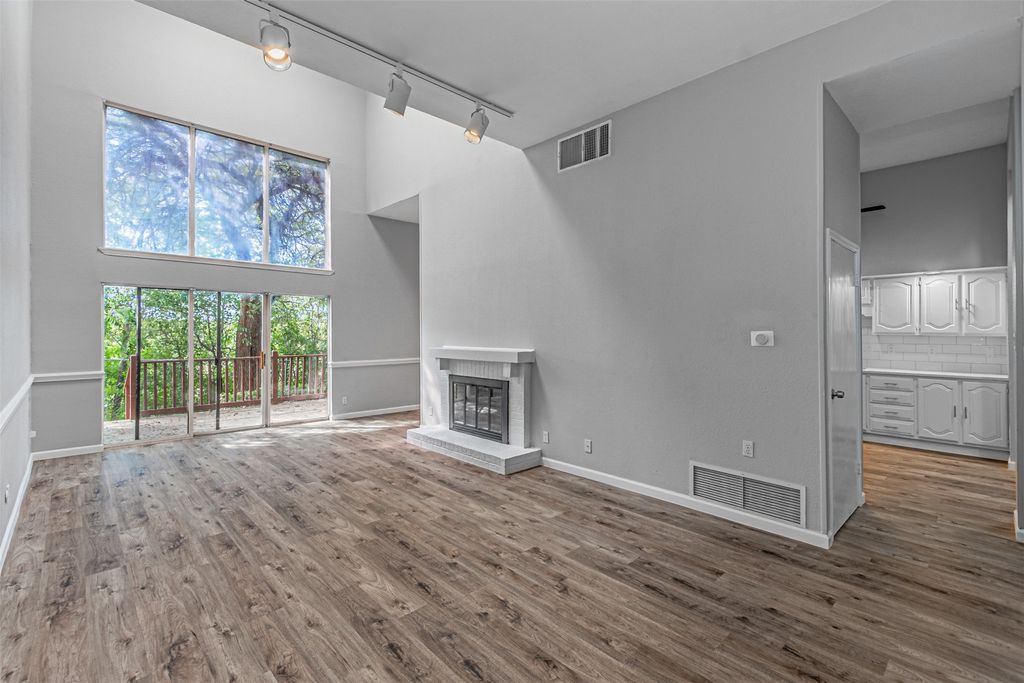 808 Heights Drive, Fort Worth, TX 76112 — photo 4