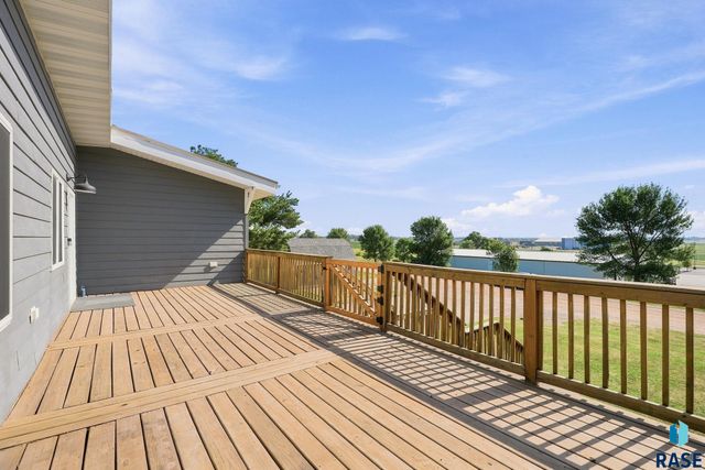 3901 N Longview Ave Avenue, Sioux Falls, SD 57107