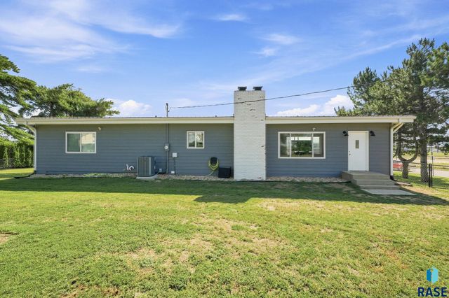 3901 N Longview Ave Avenue, Sioux Falls, SD 57107