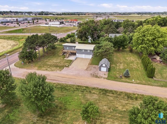 3901 N Longview Ave Avenue, Sioux Falls, SD 57107