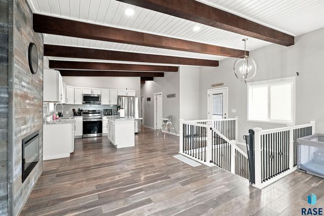 3901 N Longview Ave Avenue, Sioux Falls, SD 57107